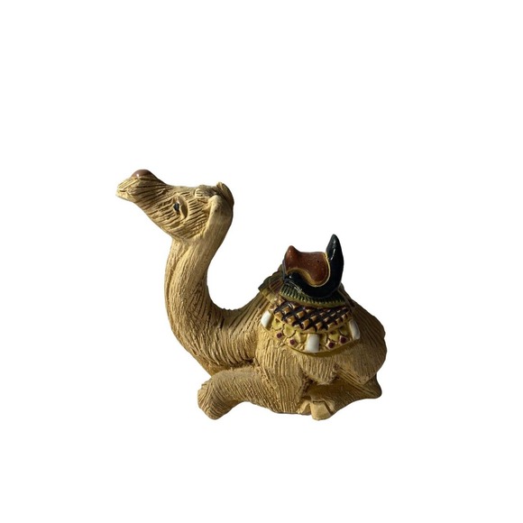 Uruguay Sleepy Camel Figurine Artesania Rinconada Art Pottery Animal Sculpture - Picture 2 of 10